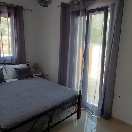 Dionysia Apartments Livadia  Extérieur photo