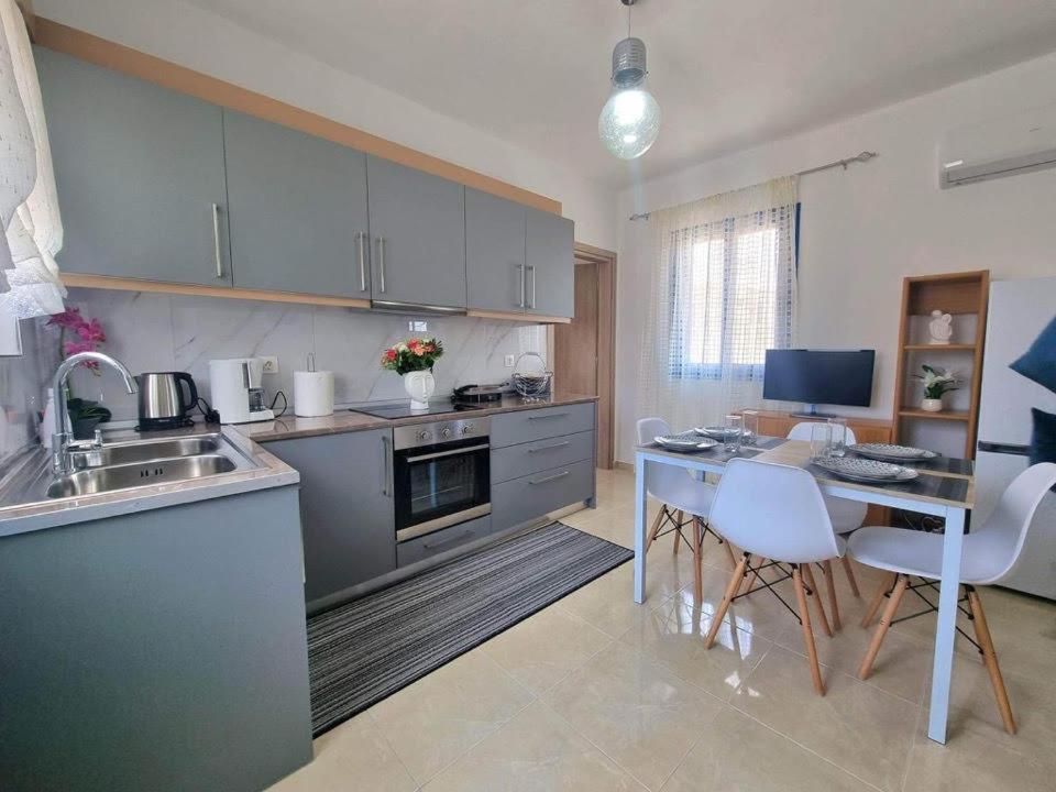 Dionysia Apartments Livadia  Extérieur photo