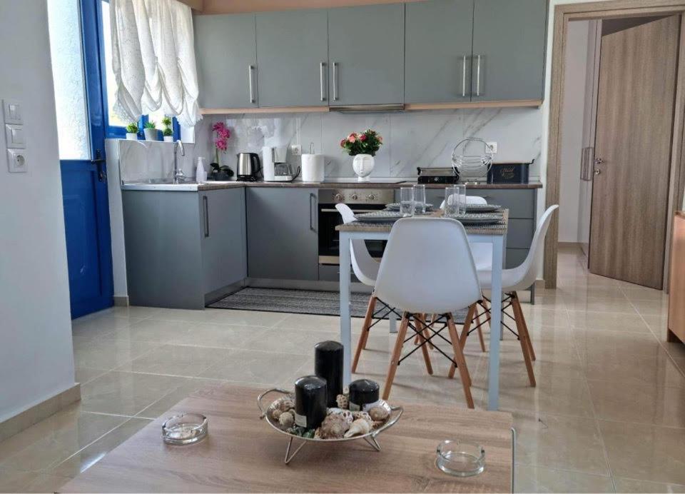 Dionysia Apartments Livadia  Extérieur photo